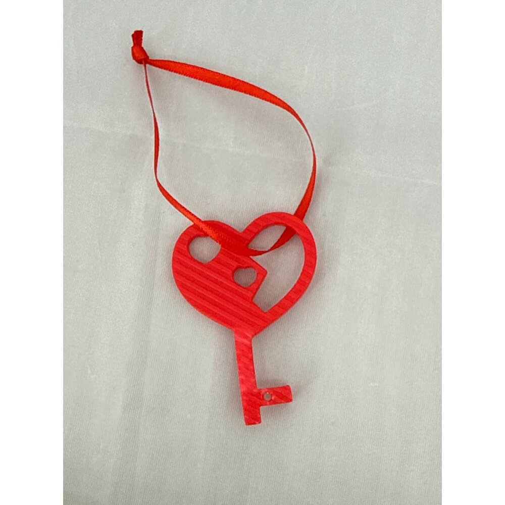 LOL Amazing Surprise OMG Fashion Doll Downtown Locker Keys